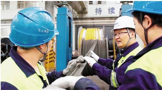 远洋“动脉”中国造 东方电缆总工程师研发高等级海底电缆